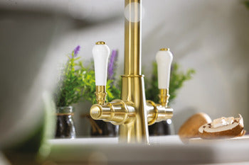 Häfele Keswick Mixer Tap, Dual Level. C-Spout, ACT3052 - Brushed brass