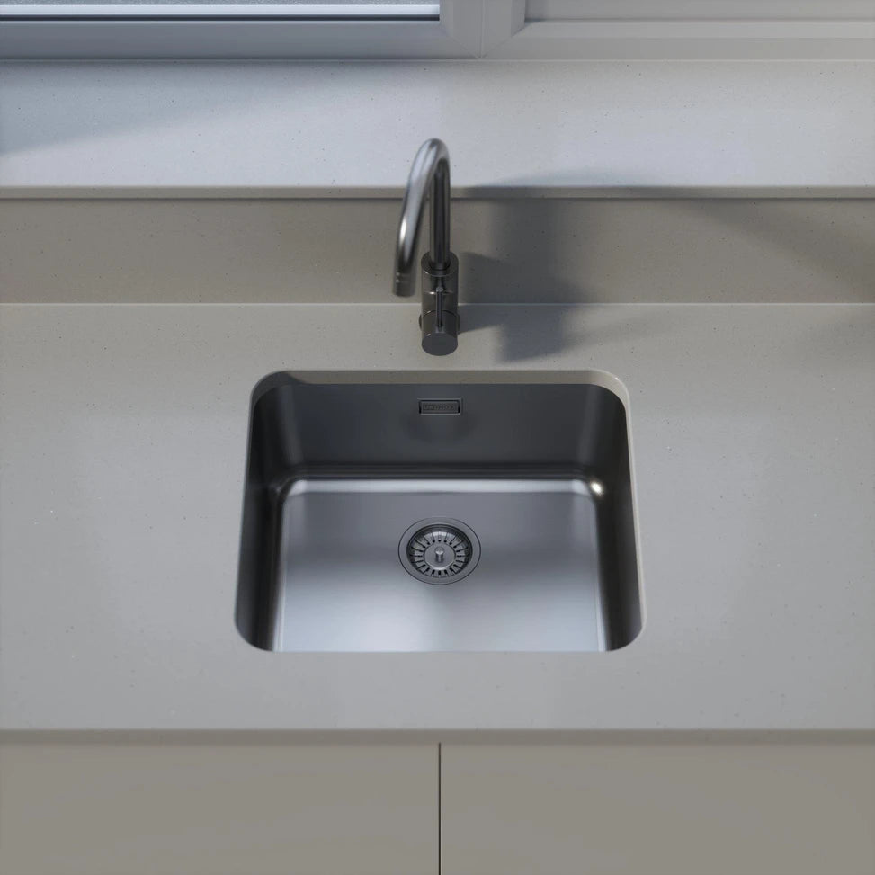 UKinox D 450/R50 Single Bowl Polished Stainless Steel Undermount kitchen sink