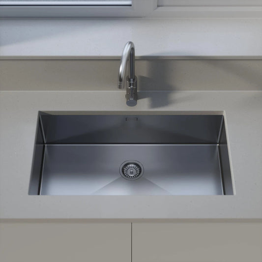 UKinox TNL 745 Polished 1 Bowl Handmade SS Undermount/Inset kitchen sink