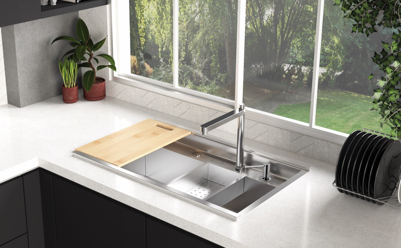 UKinox WSD 790 Handmade 1 bowl Stainless Steel kitchen sink 790x500mm Inc Accessories